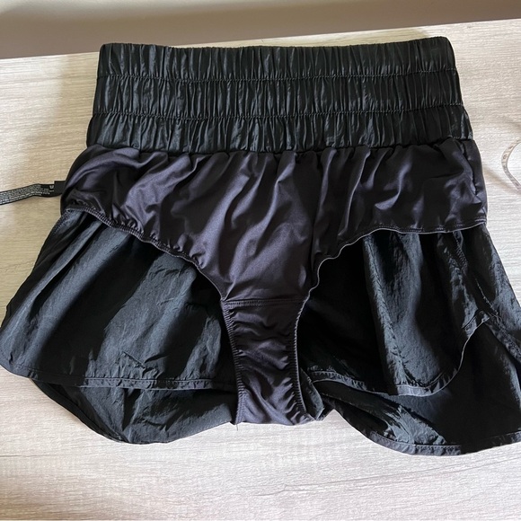 Free People Movement The Way Home Shorts Size Medium - Picture 9 of 14